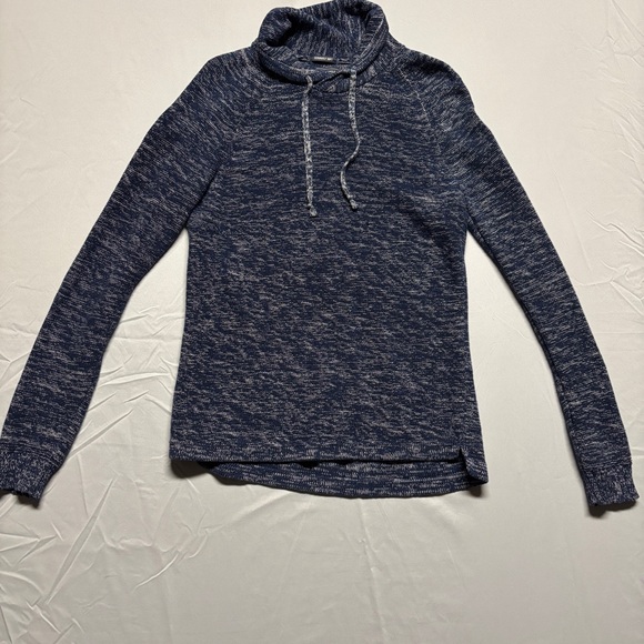 American Eagle Outfitters Sweaters - American Eagle Outfitters Navy Sweater